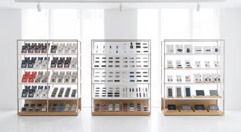 Memory and flash drives